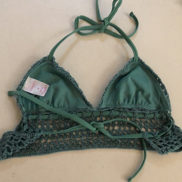 Xhilaration Green crochet size XS adjustable halter / swim top - Picture 7 of 11